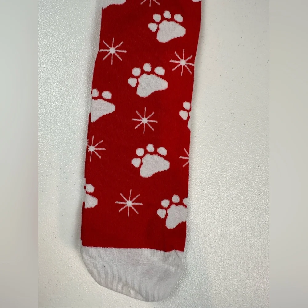Odd Sox red socks